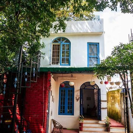 Blue Door Villa By Homeyhuts Rājpur Kültér fotó